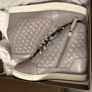 Paolo Quilted High-Top Sneakers - Light Gray